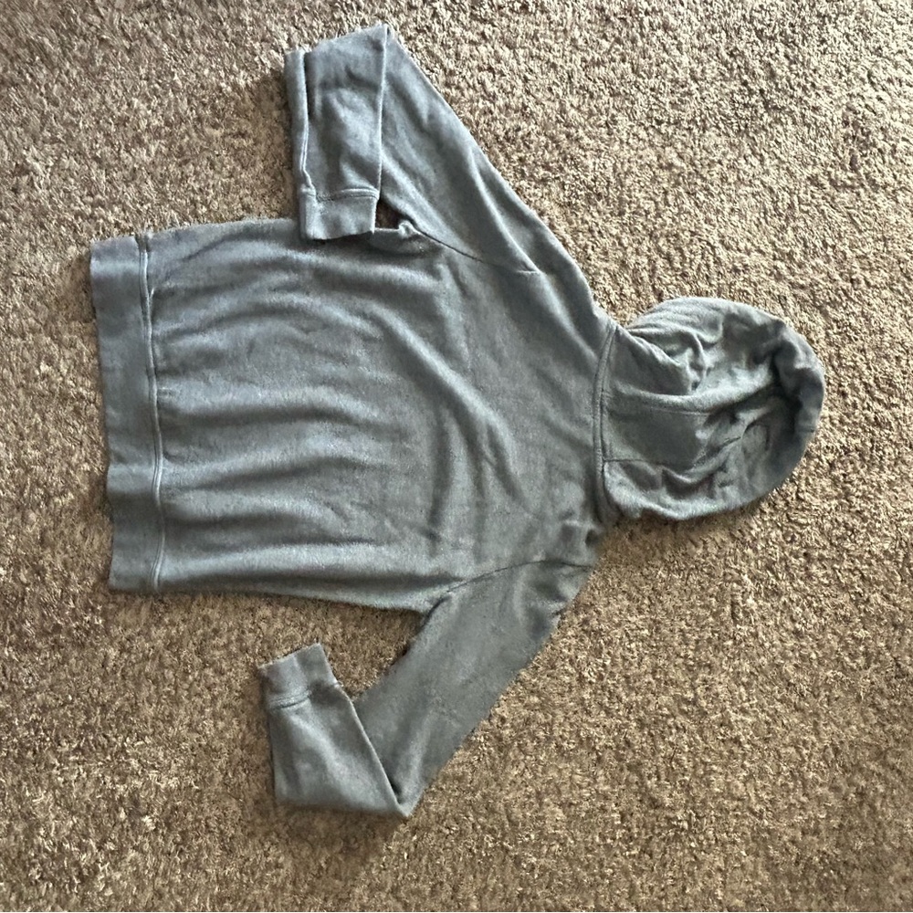 Nike Men's Heather Gray Pullover Hoodie - Picture 4 of 4